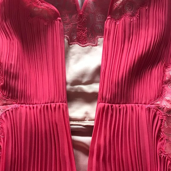 BCBGMaxAzria Mina Pleated Dress (NWOT) - Picture 13 of 16